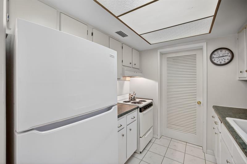 2755 NE 28th Avenue Lighthouse Point FL 33064