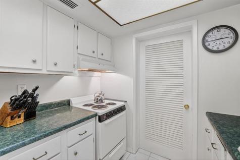 2755 NE 28th Avenue Lighthouse Point FL 33064