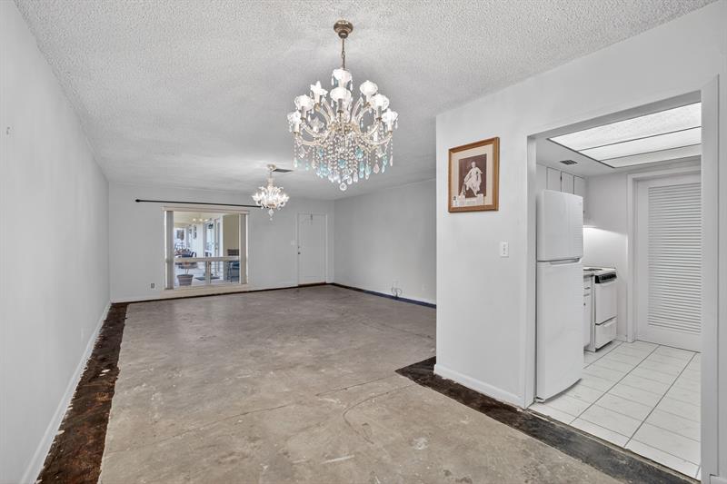 2755 NE 28th Avenue Lighthouse Point FL 33064