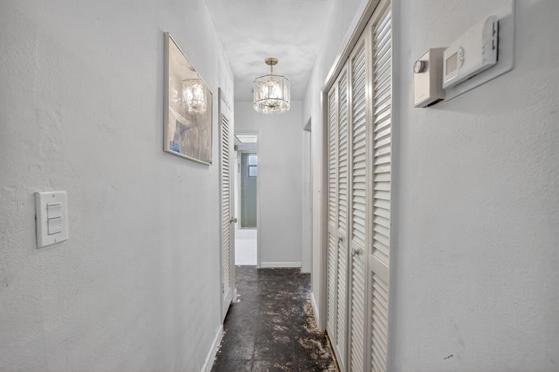 2755 NE 28th Avenue Lighthouse Point FL 33064