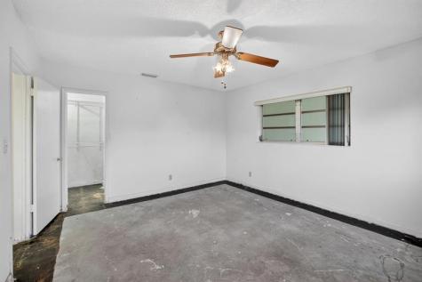 2755 NE 28th Avenue Lighthouse Point FL 33064