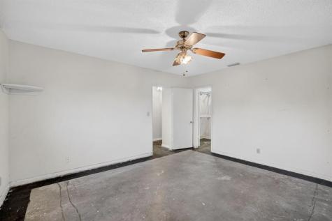 2755 NE 28th Avenue Lighthouse Point FL 33064