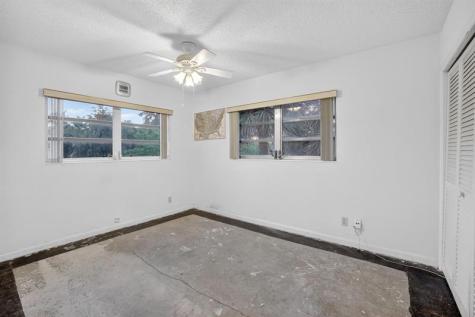 2755 NE 28th Avenue Lighthouse Point FL 33064