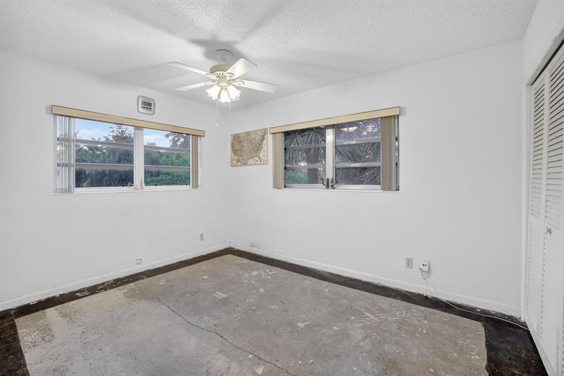 2755 NE 28th Avenue Lighthouse Point FL 33064