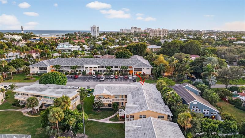 2755 NE 28th Avenue Lighthouse Point FL 33064