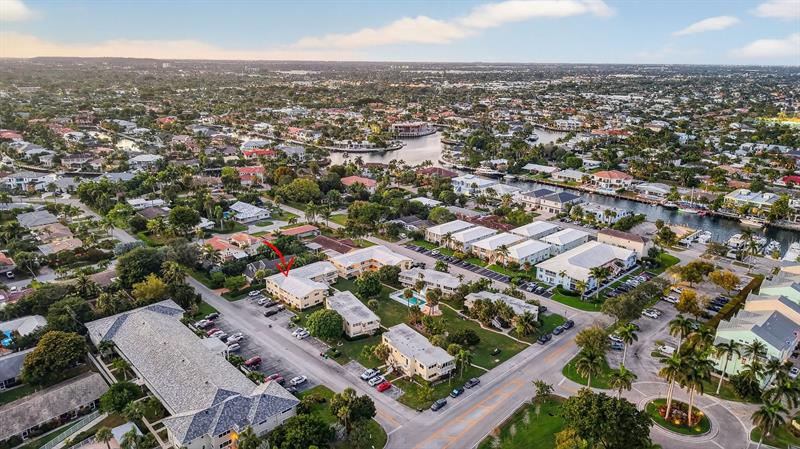 2755 NE 28th Avenue Lighthouse Point FL 33064