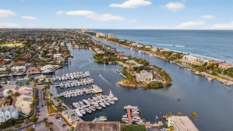 2755 NE 28th Avenue Lighthouse Point FL 33064