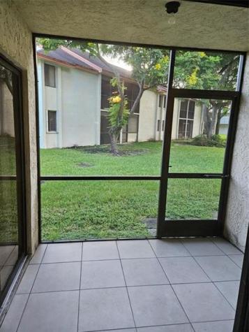 5583 Courtyard Drive Margate FL 33063