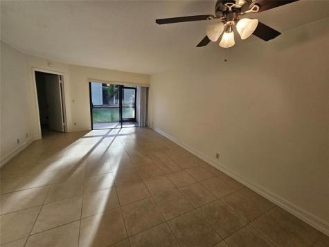 5583 Courtyard Drive Margate FL 33063