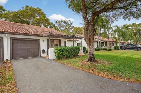 7157 Wisteria Way Tamarac FL 33321