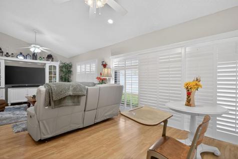 7157 Wisteria Way Tamarac FL 33321