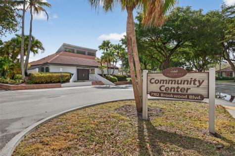 7157 Wisteria Way Tamarac FL 33321