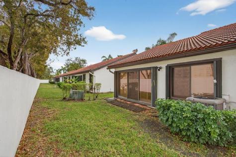 7157 Wisteria Way Tamarac FL 33321