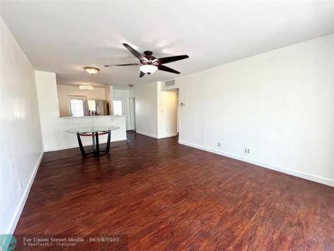 5001 W Oakland Park Boulevard Lauderdale Lakes FL 33313