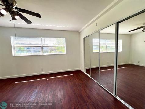 5001 W Oakland Park Boulevard Lauderdale Lakes FL 33313