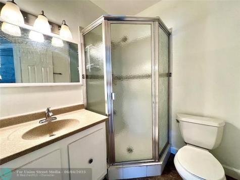 5001 W Oakland Park Boulevard Lauderdale Lakes FL 33313
