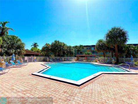 5001 W Oakland Park Boulevard Lauderdale Lakes FL 33313