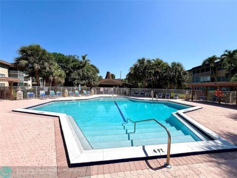5001 W Oakland Park Boulevard Lauderdale Lakes FL 33313