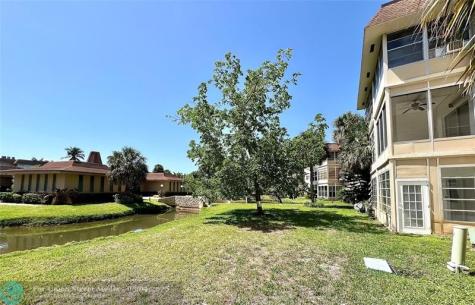 5001 W Oakland Park Boulevard Lauderdale Lakes FL 33313
