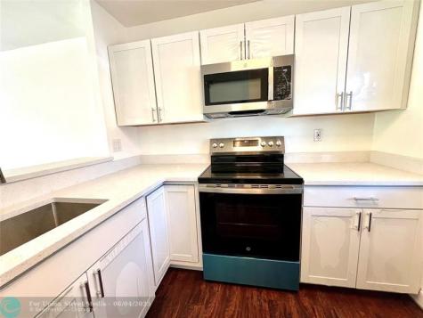 5001 W Oakland Park Boulevard Lauderdale Lakes FL 33313