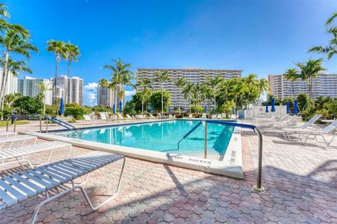 3300 NE 36th Street Fort Lauderdale FL 33308
