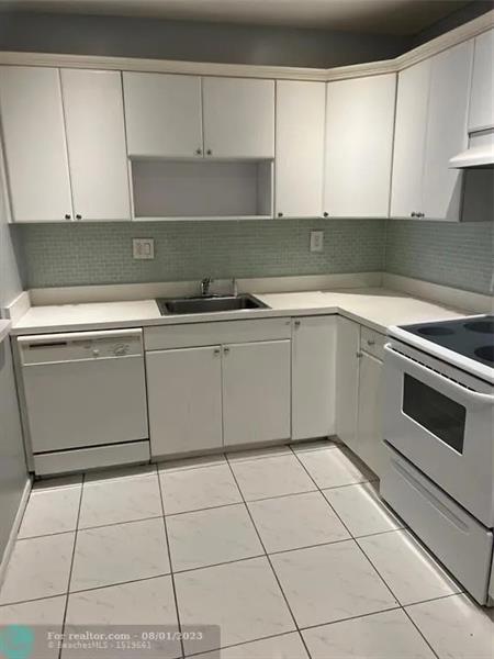 4131 NW 88th Avenue Coral Springs FL 33065