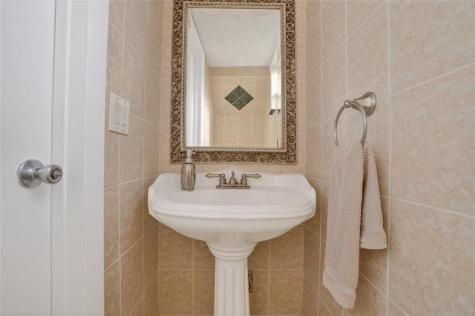 2124 NE 9th Avenue Wilton Manors FL 33305