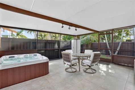 2124 NE 9th Avenue Wilton Manors FL 33305