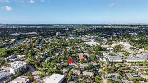 2124 NE 9th Avenue Wilton Manors FL 33305