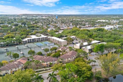 2990 Deer Creek Country Club Boulevard Deerfield Beach FL 33442