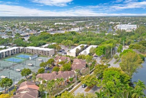 2990 Deer Creek Country Club Boulevard Deerfield Beach FL 33442