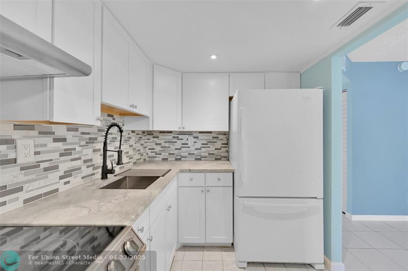 9121 Sunrise Lakes Boulevard Sunrise FL 33322
