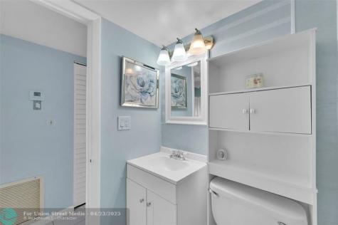 9121 Sunrise Lakes Boulevard Sunrise FL 33322