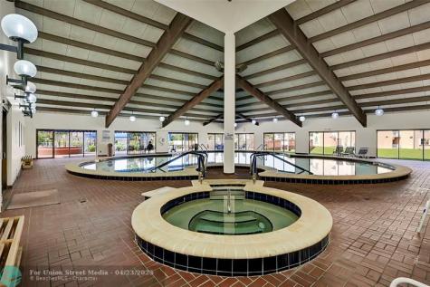 9121 Sunrise Lakes Boulevard Sunrise FL 33322
