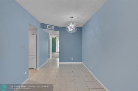 9121 Sunrise Lakes Boulevard Sunrise FL 33322