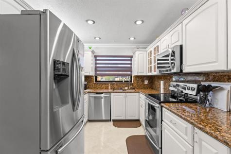 9119 Limetree Lane Pembroke Pines FL 33024