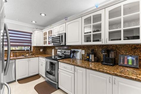 9119 Limetree Lane Pembroke Pines FL 33024