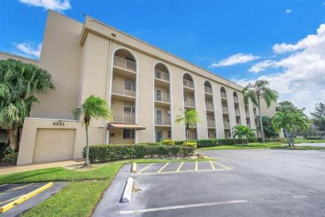 3231 Holiday Springs Boulevard Margate FL 33063