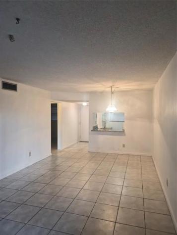 3252 Foxcroft Road Miramar FL 33025