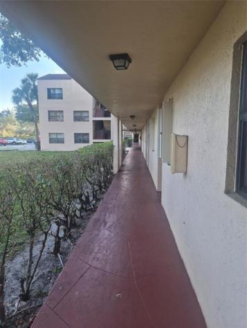 3252 Foxcroft Road Miramar FL 33025