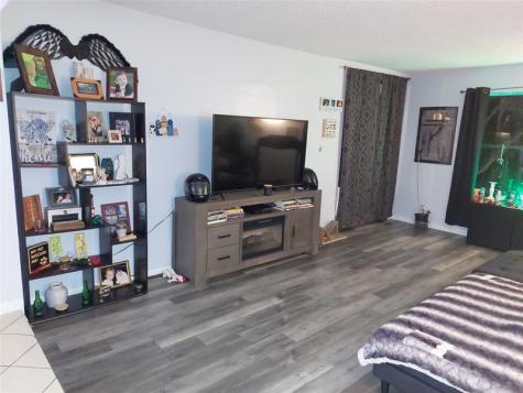 3760 Inverrary Drive Lauderhill FL 33319