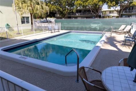 1900 NE 8th Court Fort Lauderdale FL 33304