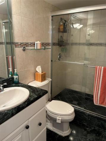 3010 NE 16 Avenue Oakland Park FL 33334