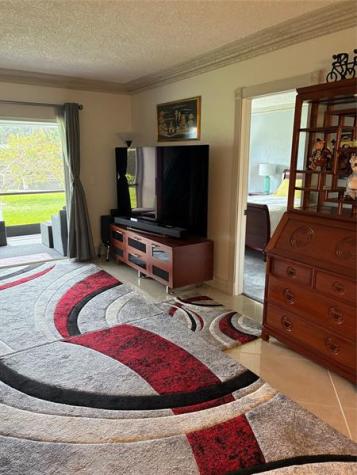 3010 NE 16 Avenue Oakland Park FL 33334