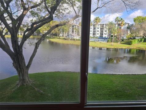 2104 S Cypress Bend Drive Pompano Beach FL 33069