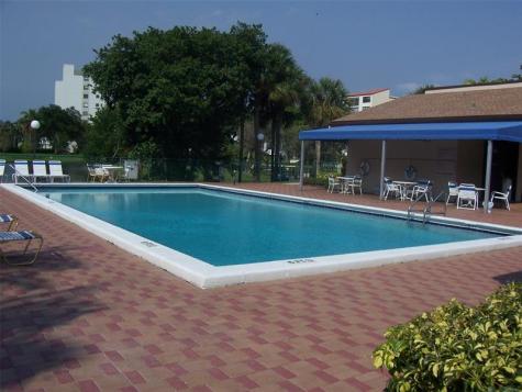 2104 S Cypress Bend Drive Pompano Beach FL 33069