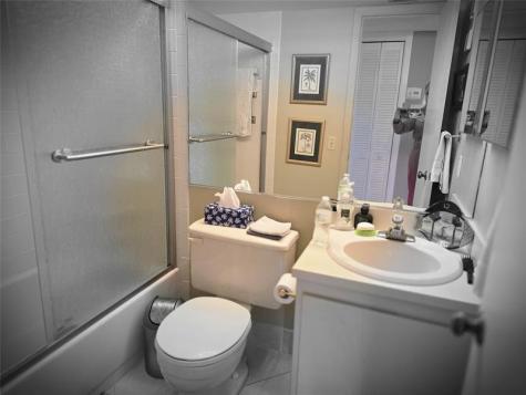 2104 S Cypress Bend Drive Pompano Beach FL 33069