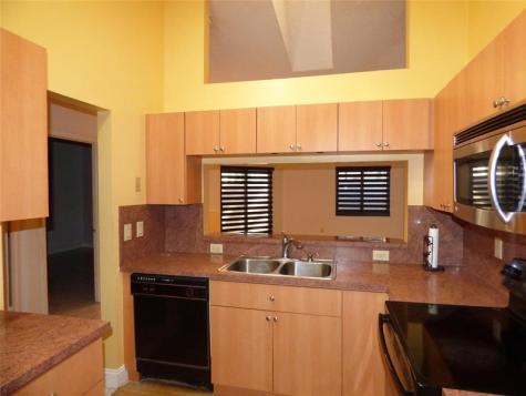 11248 SW 11th Street Pembroke Pines FL 33025