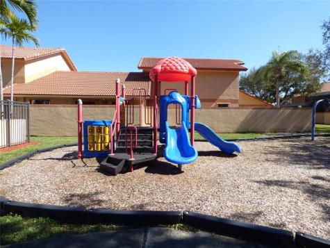 11248 SW 11th Street Pembroke Pines FL 33025