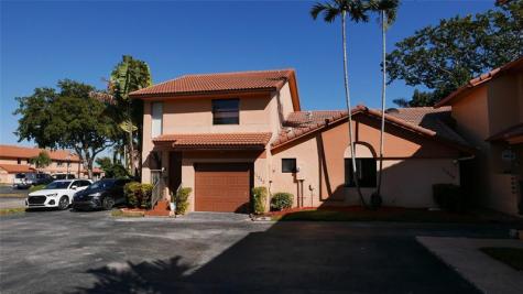 11248 SW 11th Street Pembroke Pines FL 33025